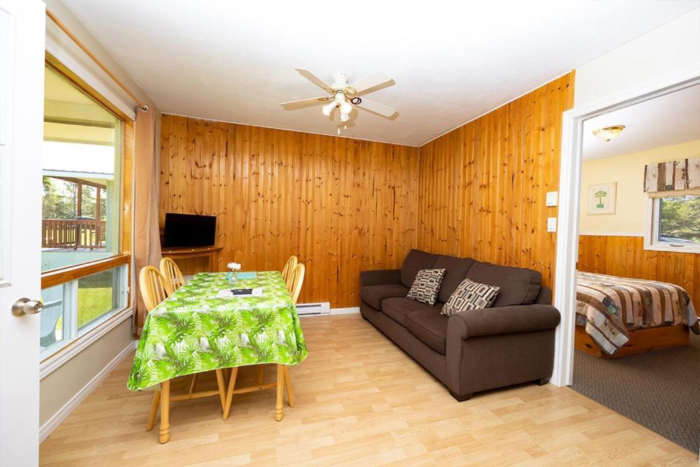 Fiddler'S Green Country Cottages Brackley Beach Exterior foto
